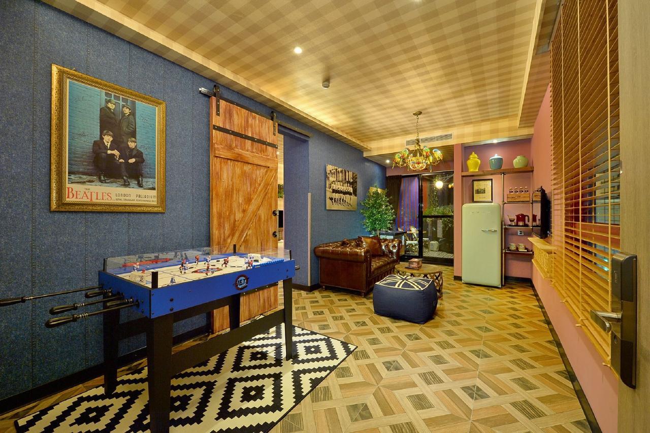 Smokey Joe'S Apartment Гаосюн Экстерьер фото