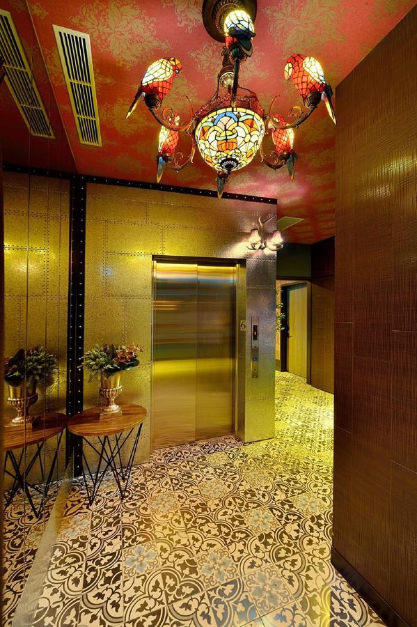 Smokey Joe'S Apartment Гаосюн Экстерьер фото